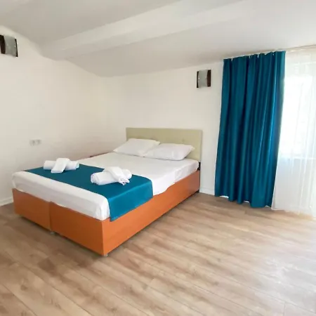 Aparthotel Magros 07