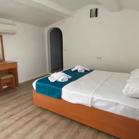 Aparthotel Magros 07 3*